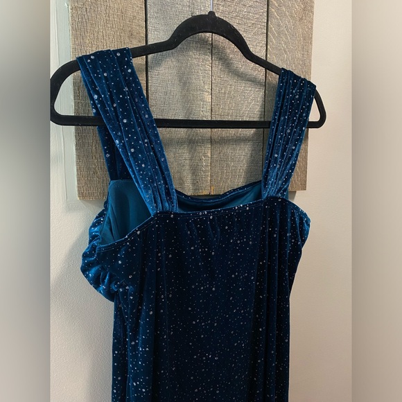 Cider NWOT VELVET OFF-SHOULDER STAR RUCHED MAXI DRESS XL - Picture 7 of 11